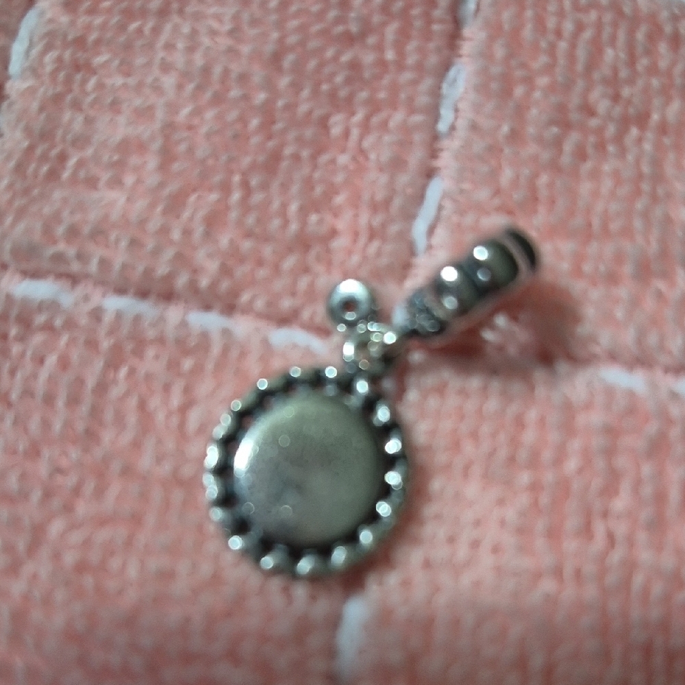 Pandora Silver Loving Aunt Charm - Picture 3 of 4